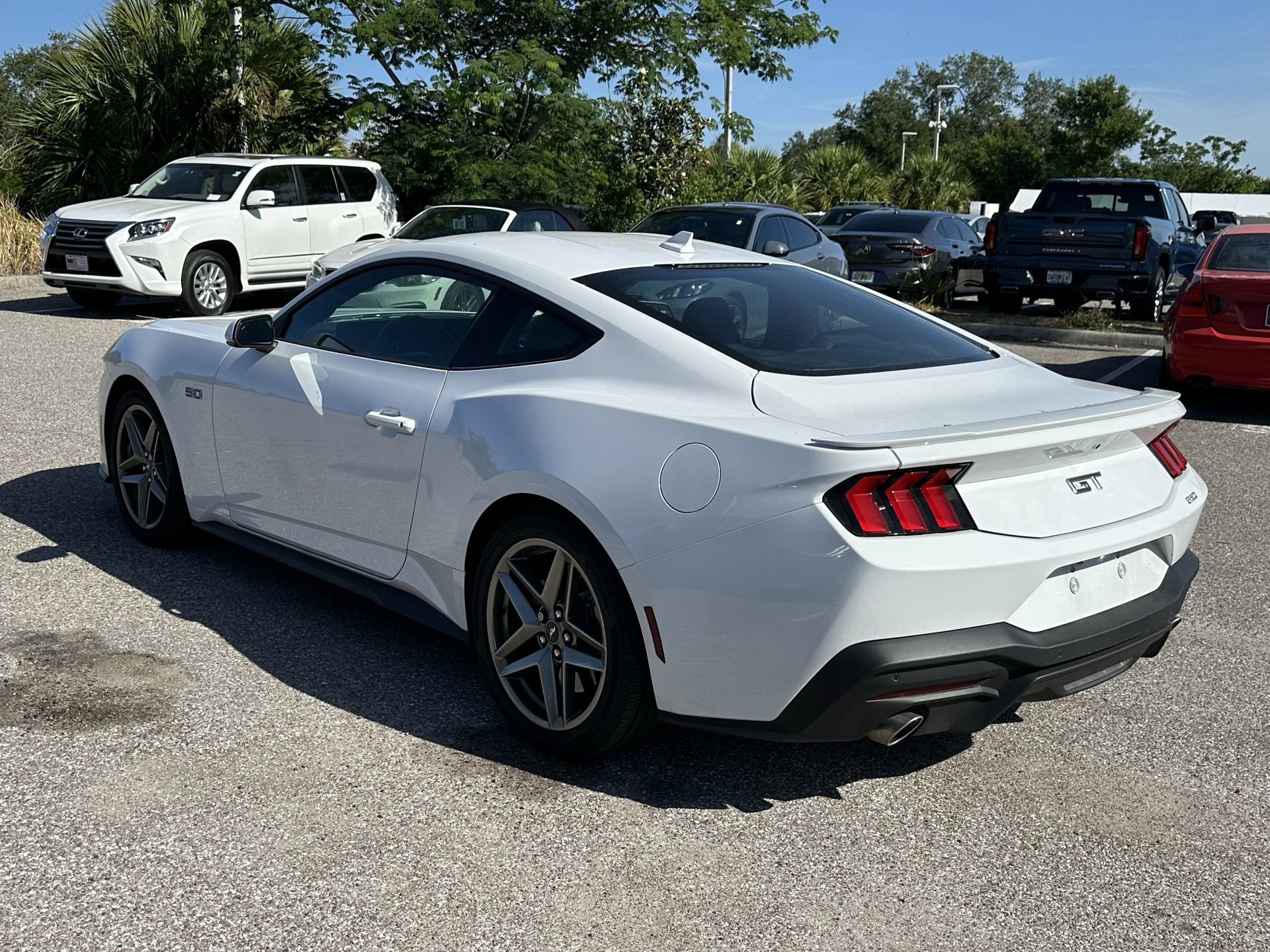 Used 2025 Ford Mustang GT Premium RWD image 7