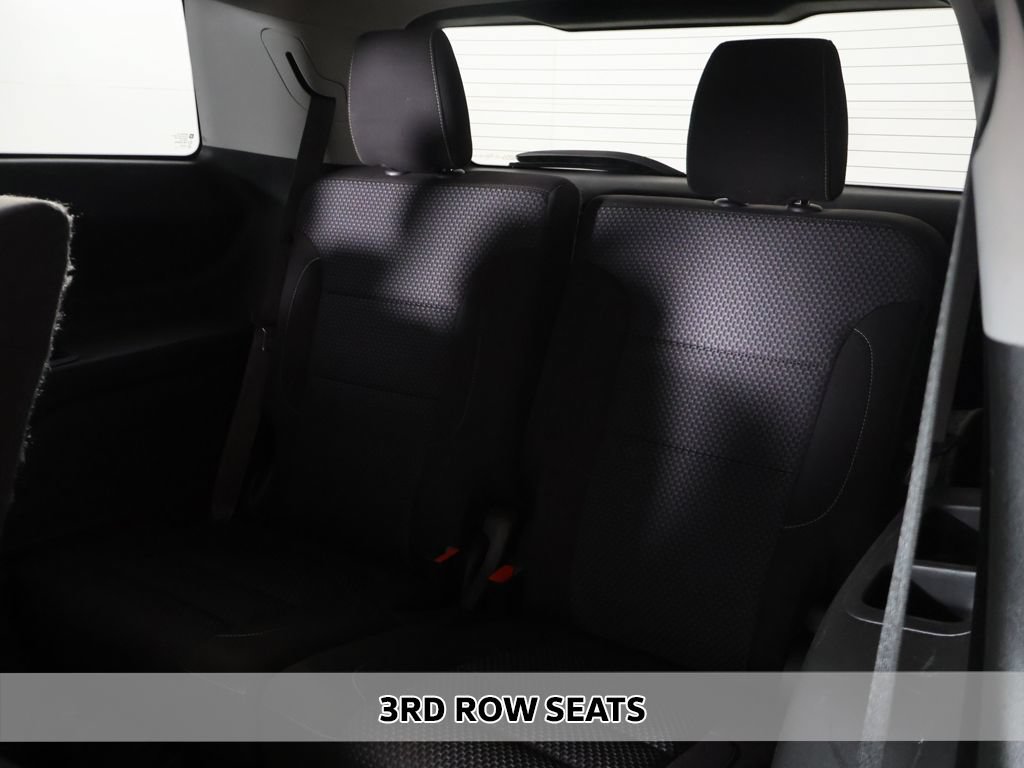 Used 2021 GMC Acadia SLE w/ GMC Pro Grade Package AWD/4WD image 9