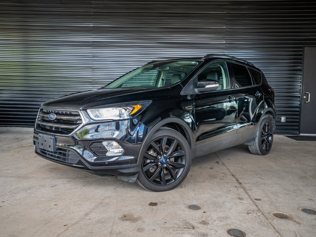 Used 2018 Ford Escape Titanium AWD/4WD image 1