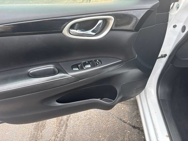 Used 2018 Nissan Sentra SV FWD image 9