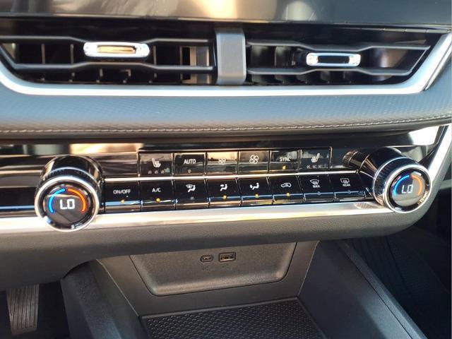 Used 2027 Chevrolet Equinox LT w/ Convenience Package II FWD image 14