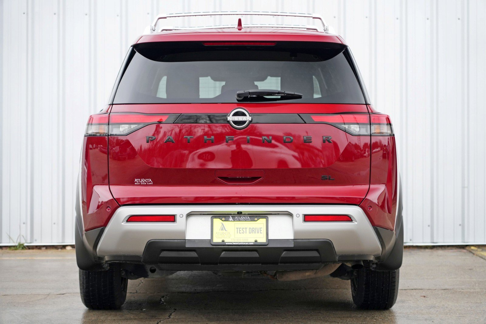 Used 2022 Nissan Pathfinder SL w/ Lighting Package (N92) image 10