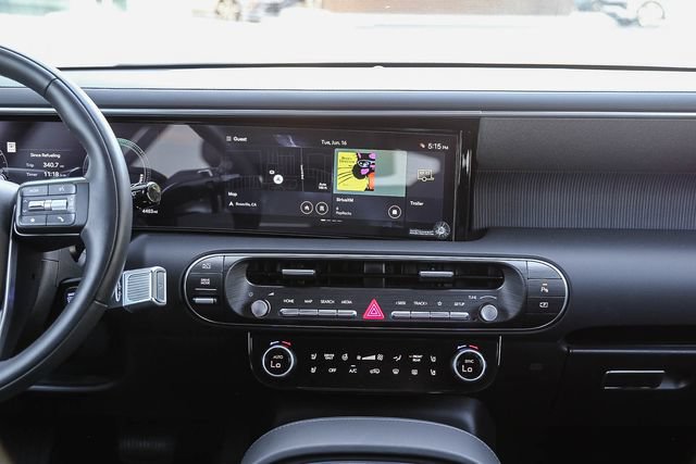 Used 2026 Hyundai Palisade Calligraphy FWD image 14