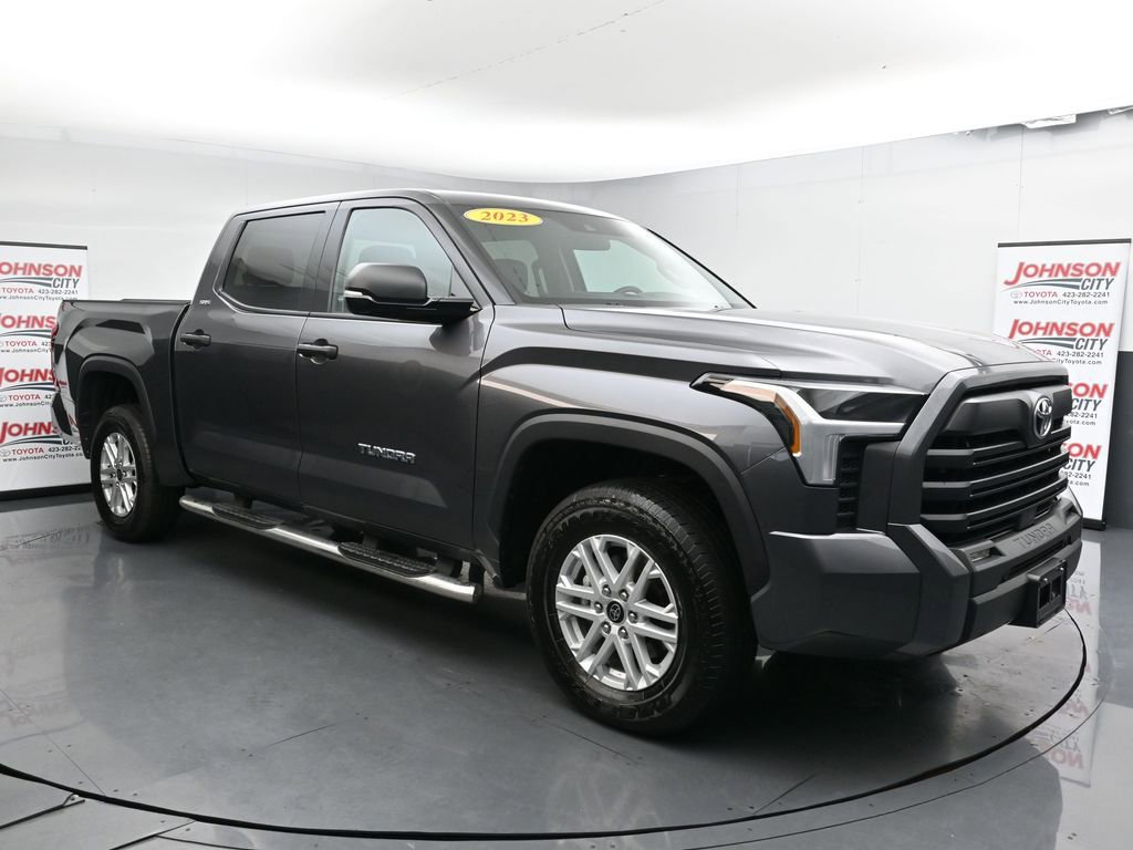 Used 2023 Toyota Tundra SR5 w/ SR5 Convenience Package AWD/4WD image 2
