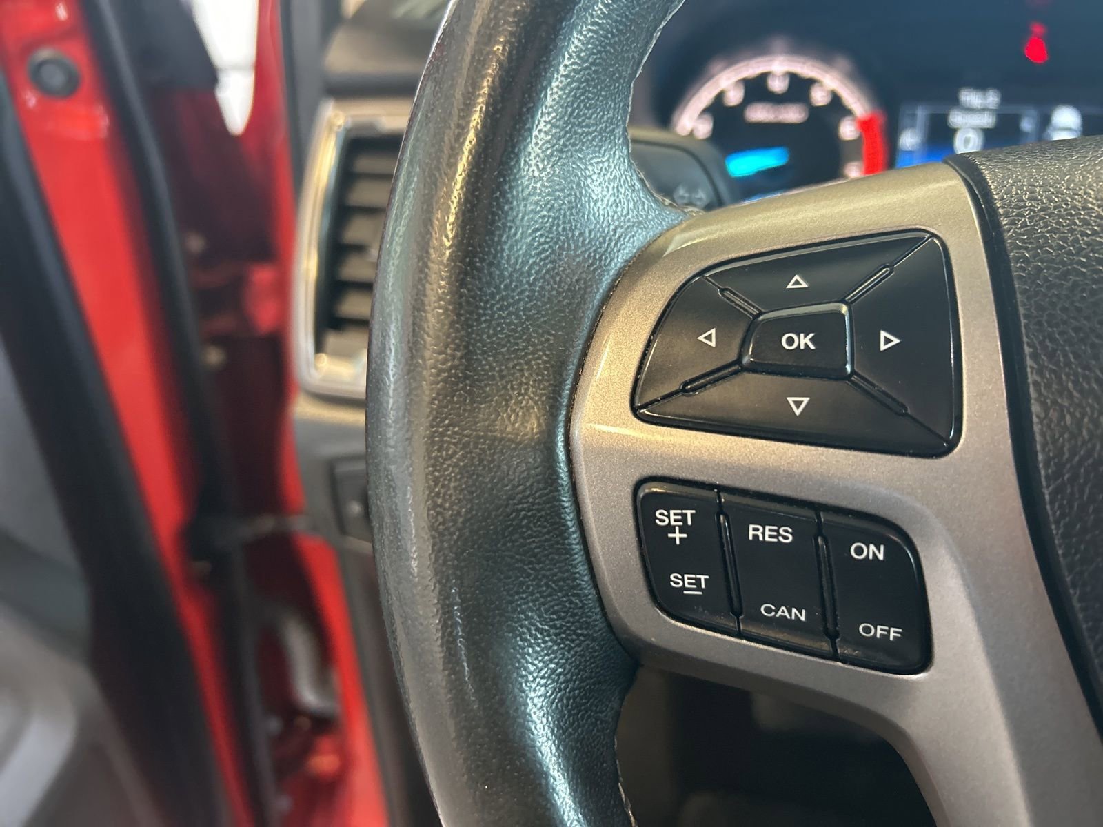 Used 2023 Ford Ranger XLT w/ Equipment Group 301A Mid image 17