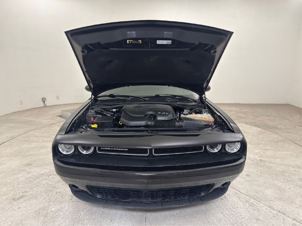 Used 2023 Dodge Challenger SXT RWD image 14