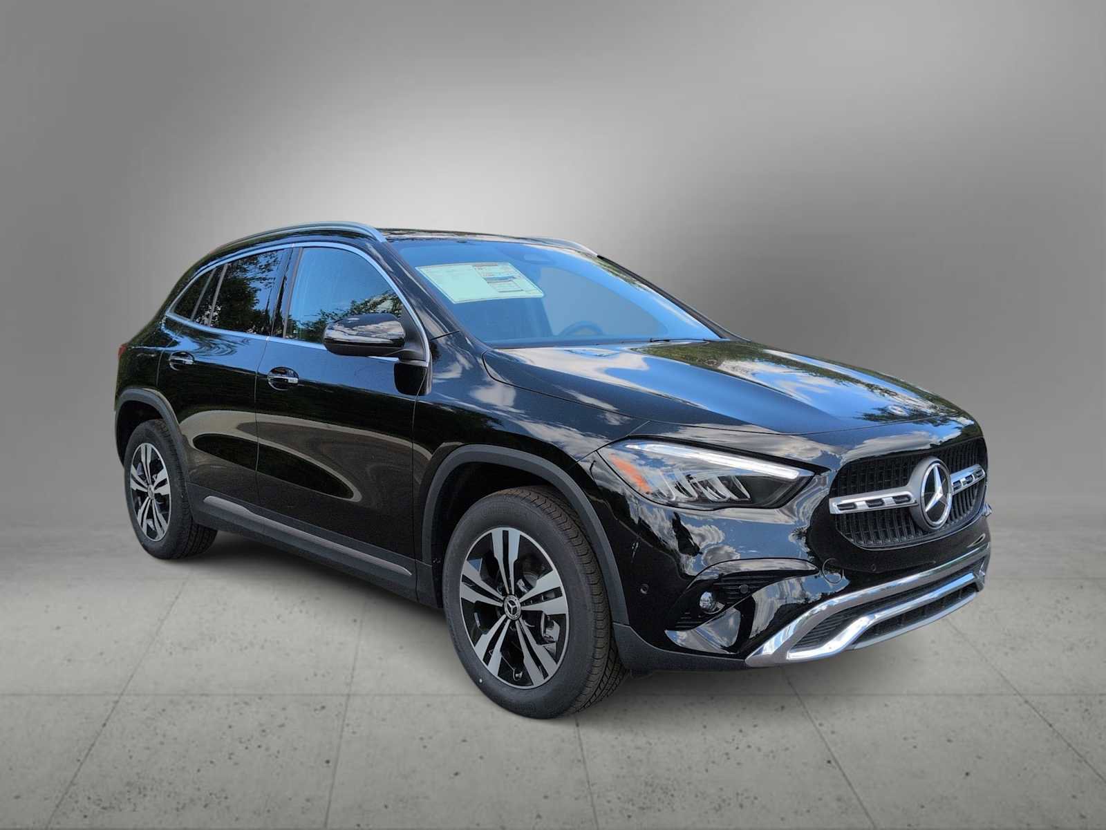 Used 2026 Mercedes-Benz GLA 250 4MATIC image 2
