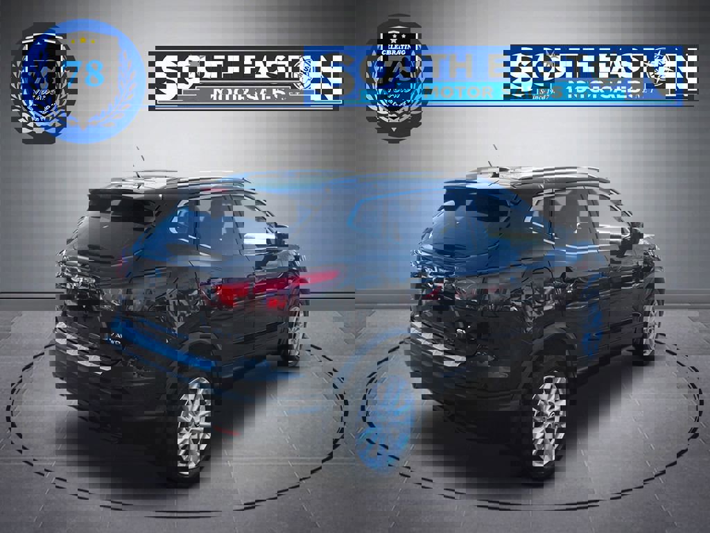 Used 2019 Nissan Rogue Sport SV w/ All-Weather Package image 6