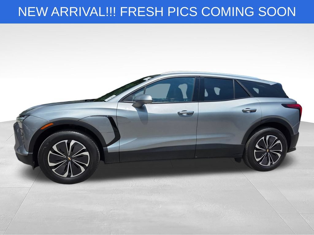 Used 2024 Chevrolet Blazer EV LT AWD/4WD image 3