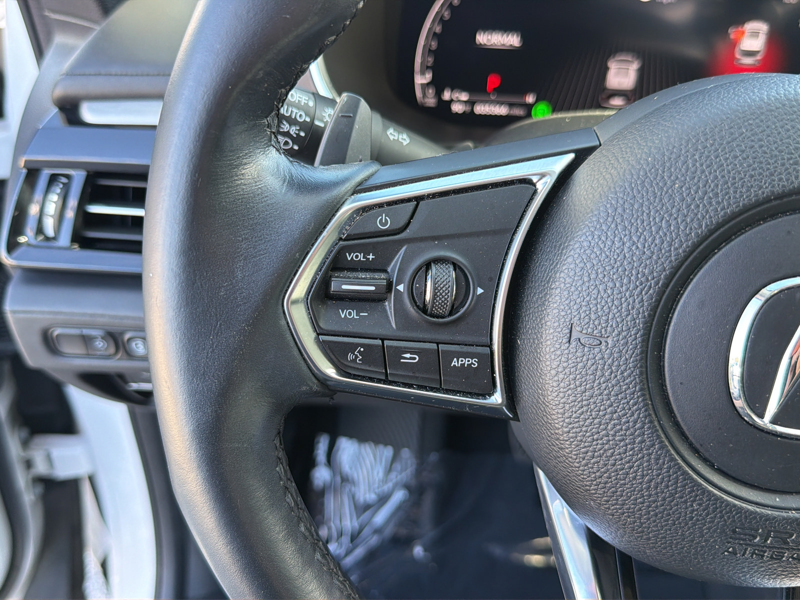 Used 2024 Acura MDX FWD w/ Technology Package image 19