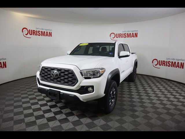 Used 2022 Toyota Tacoma TRD Off-Road AWD/4WD image 2