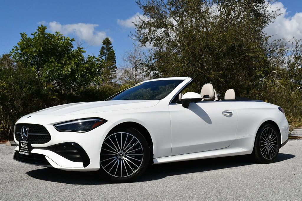 Used 2025 Mercedes-Benz CLE 300 4MATIC Cabriolet image 24
