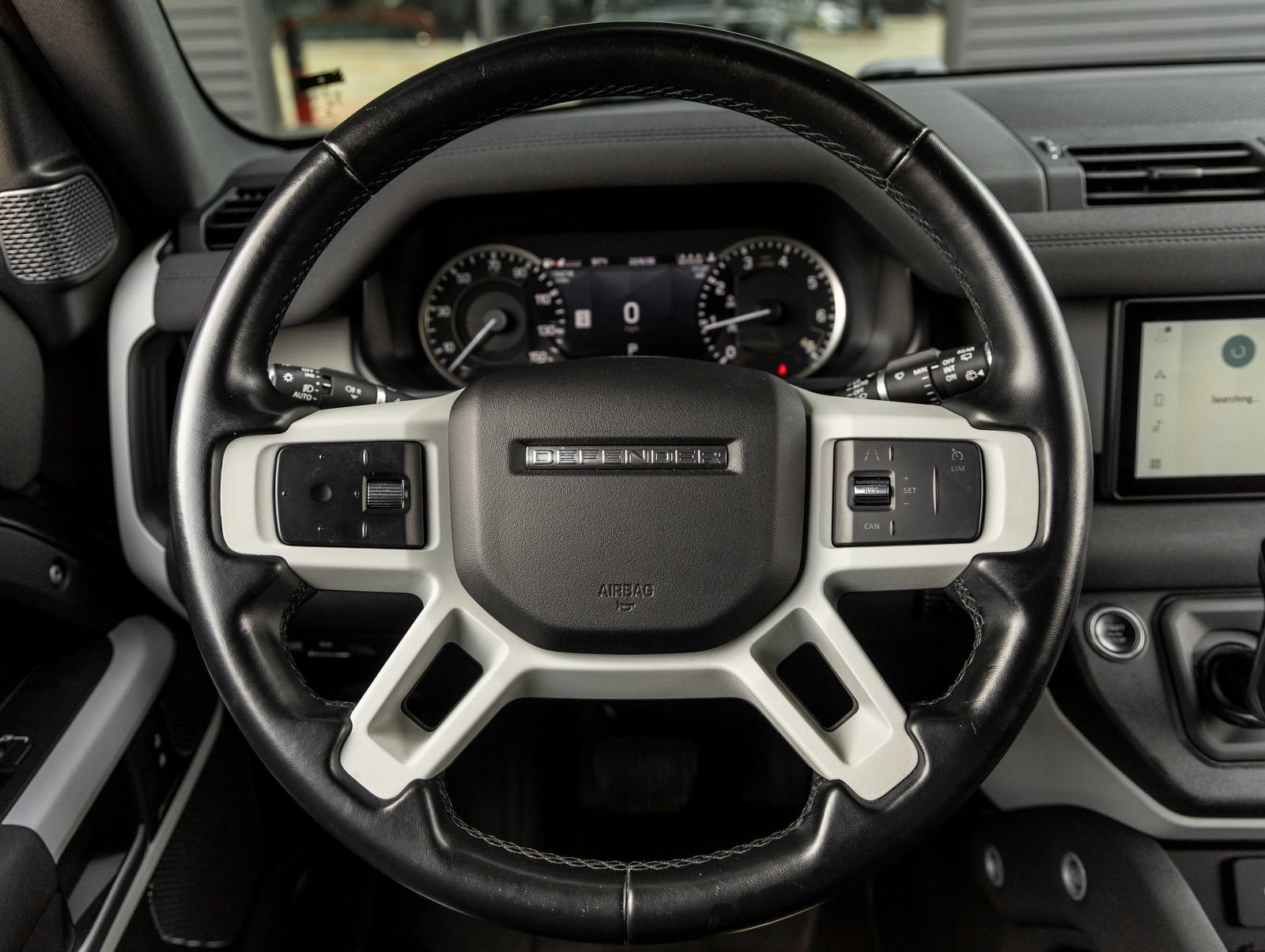 Used 2023 Land Rover Defender 90 S AWD/4WD image 27