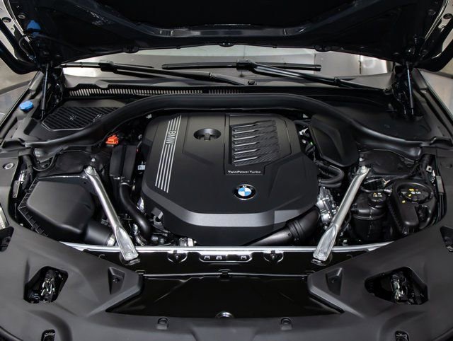 Used 2026 BMW 840i xDrive image 4