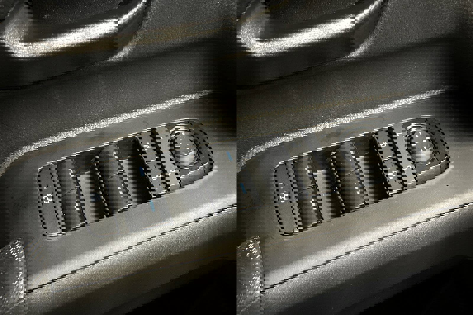 New 2025 Toyota Tacoma SR5 image 8