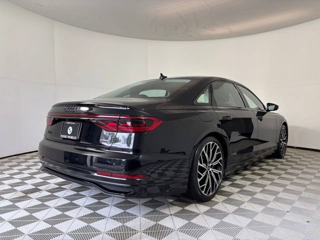 Used 2024 Audi A8 L 3.0T AWD/4WD image 7