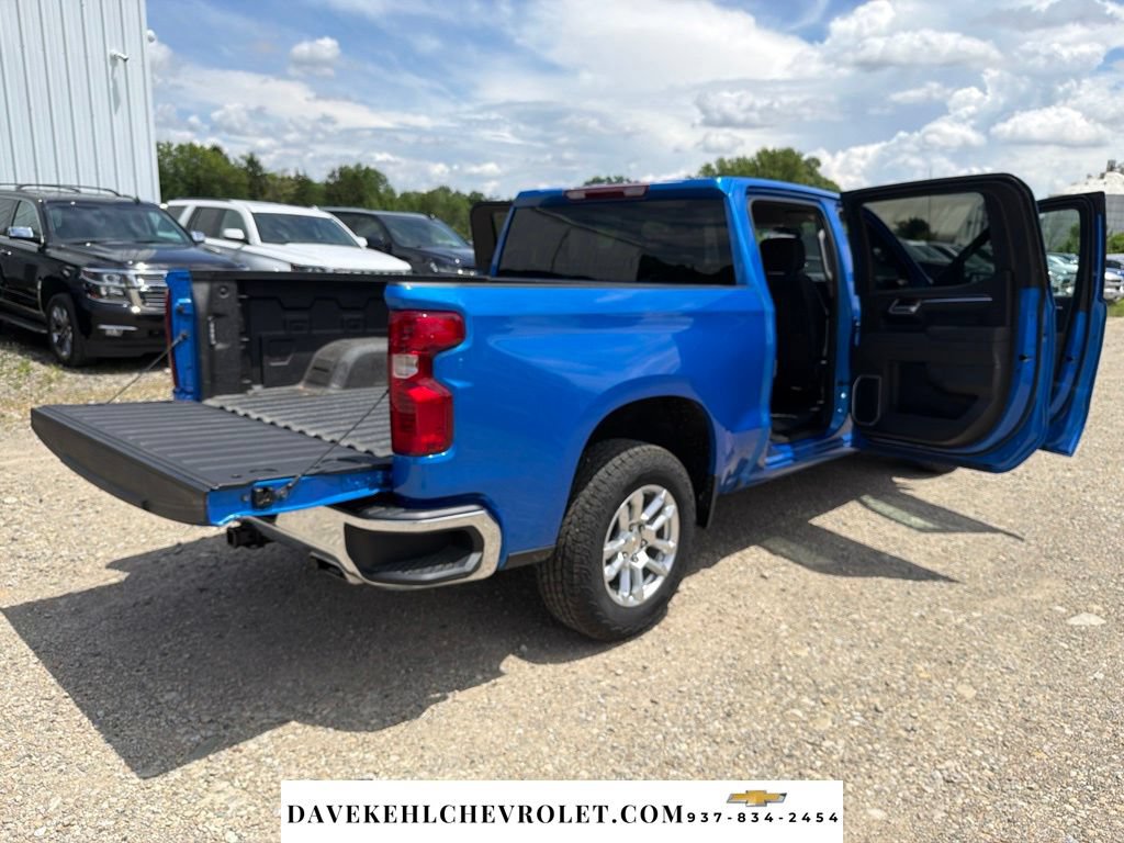 Used 2025 Chevrolet Silverado 1500 LT AWD/4WD image 30