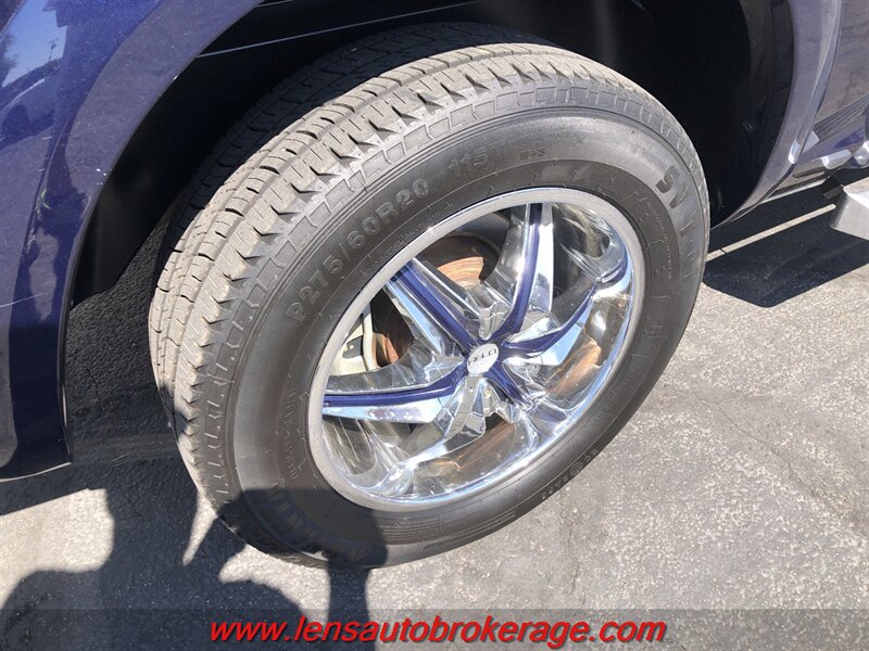 Used 2012 RAM 1500 Laramie RWD image 24