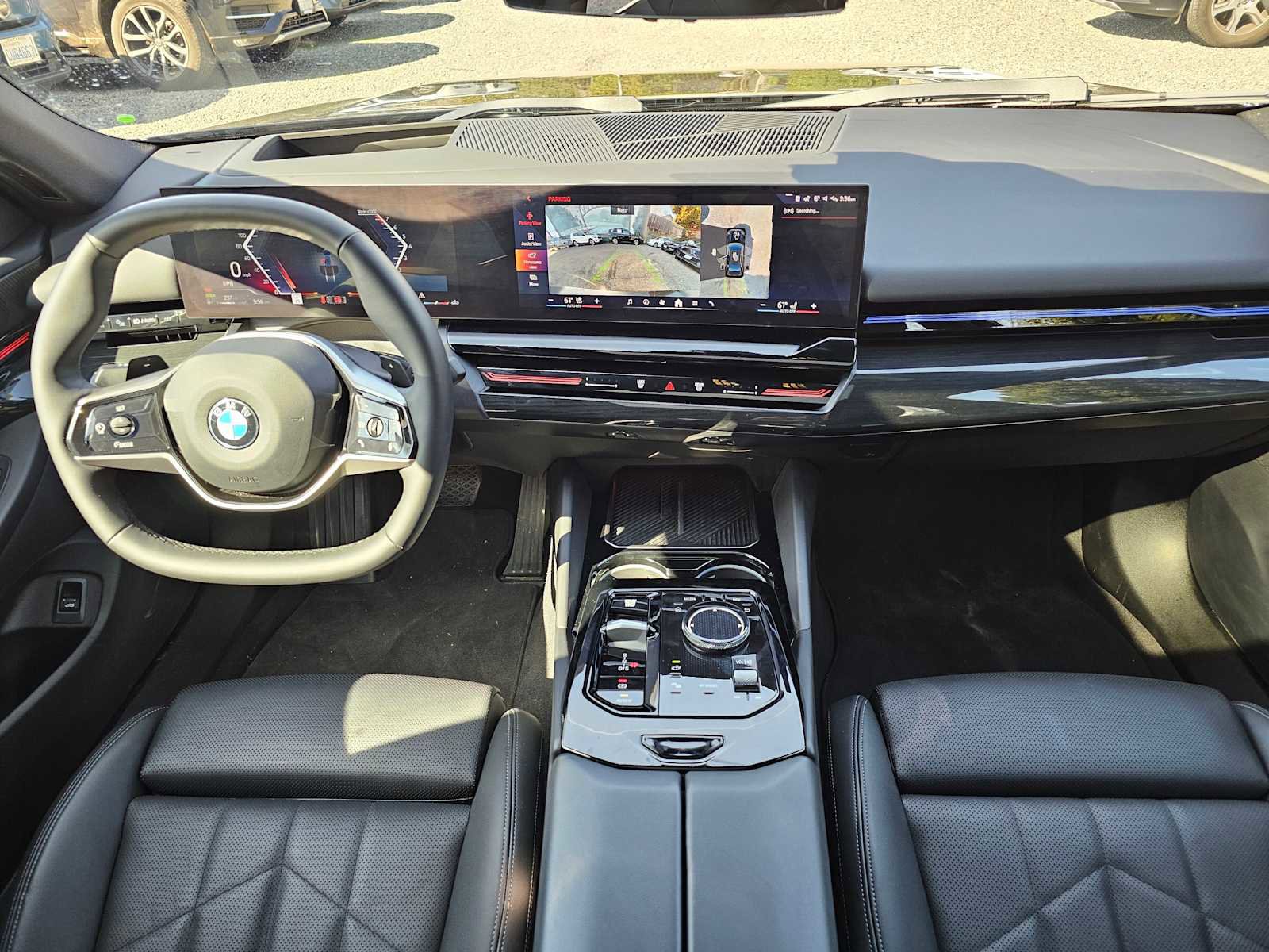 Used 2025 BMW 530i xDrive AWD/4WD image 19