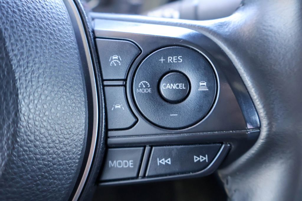 Used 2024 Toyota Corolla SE FWD image 14