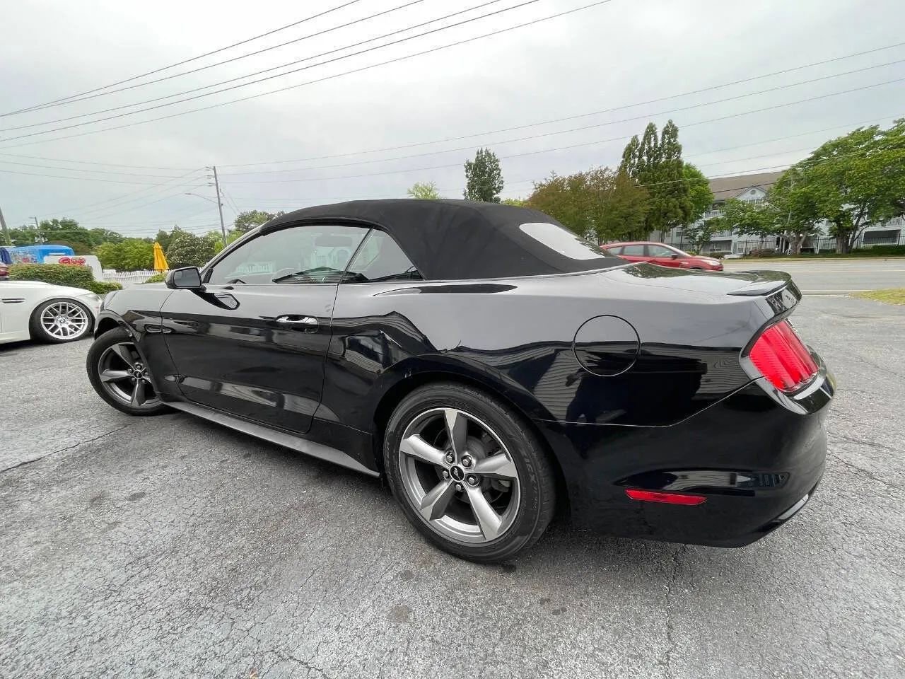 Used 2017 Ford Mustang Convertible w/ Equipment Group 051A RWD image 6