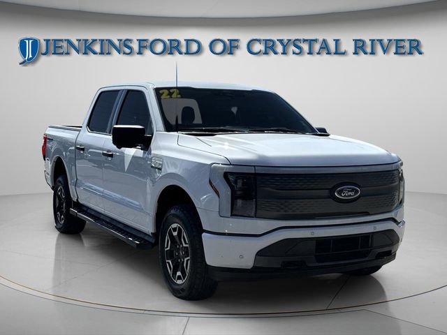 Used 2022 Ford F150 Lightning XLT image 5