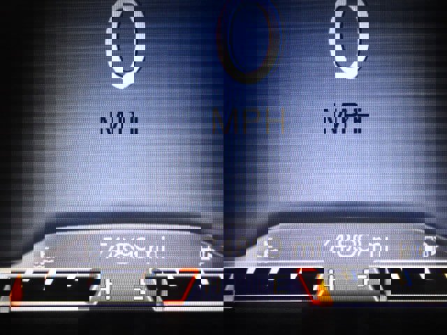 Used 2014 Jeep Cherokee Limited w/ Luxury Group image 27