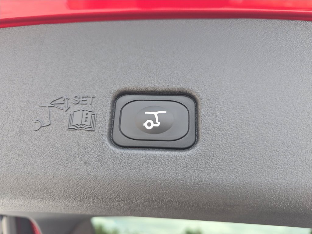 New 2026 Lincoln Nautilus Premier AWD/4WD image 24