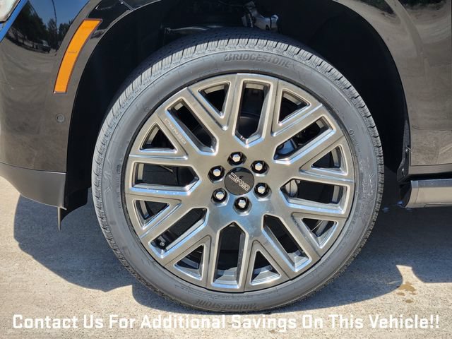 New 2026 GMC Yukon XL Denali Ultimate w/ LPO, Floor Liner Package AWD/4WD image 7