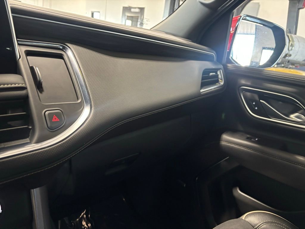 Used 2024 GMC Yukon SLT image 25