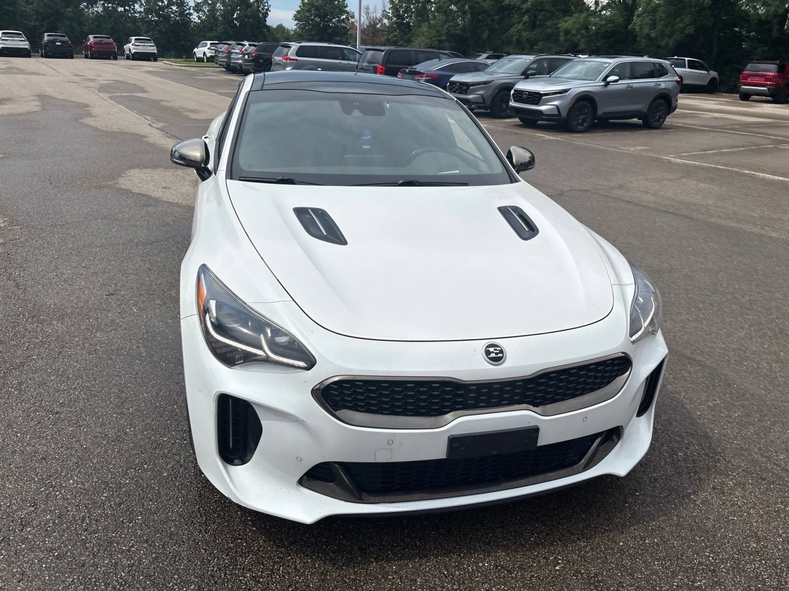 Used 2018 Kia Stinger GT2 AWD/4WD image 16