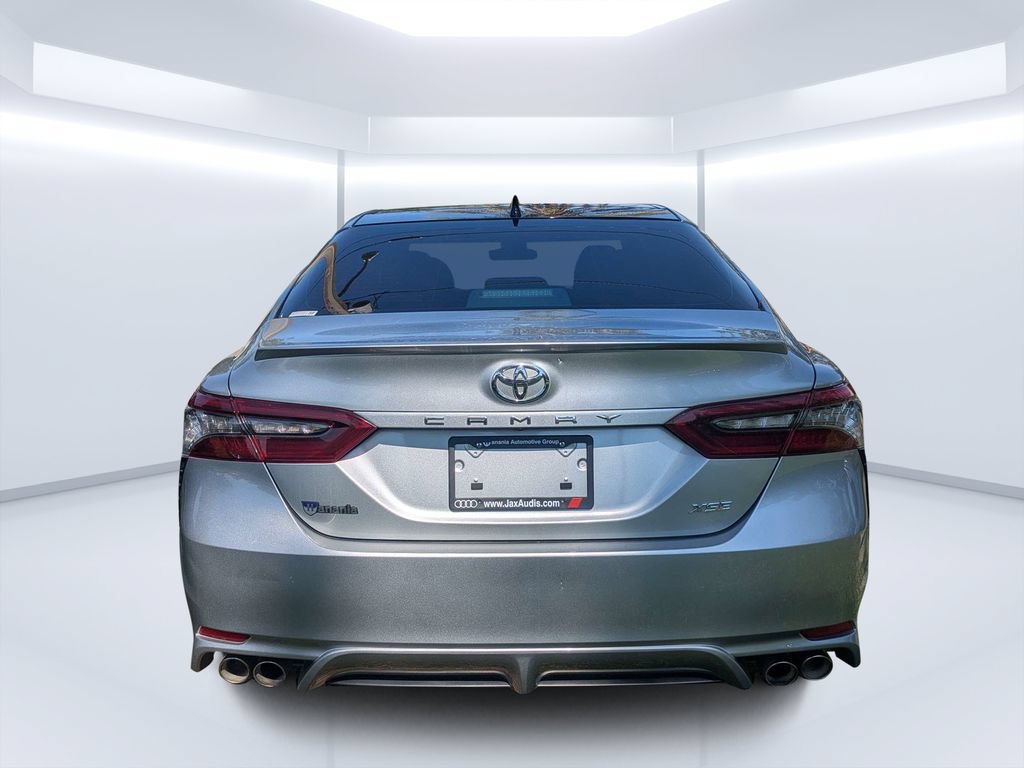 Used 2022 Toyota Camry XSE w/ Navigation Package FWD image 4