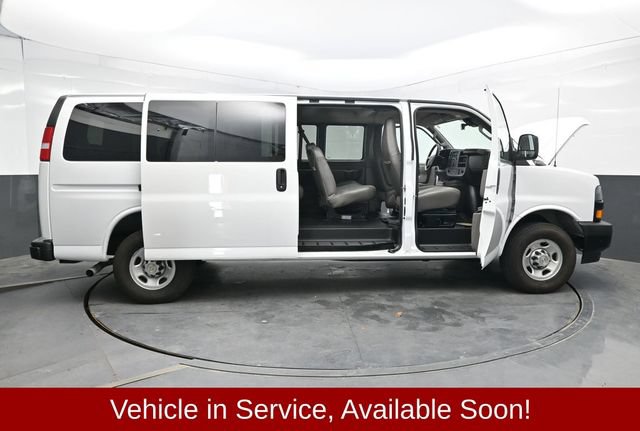Used 2024 Chevrolet Express 3500 LS RWD image 48