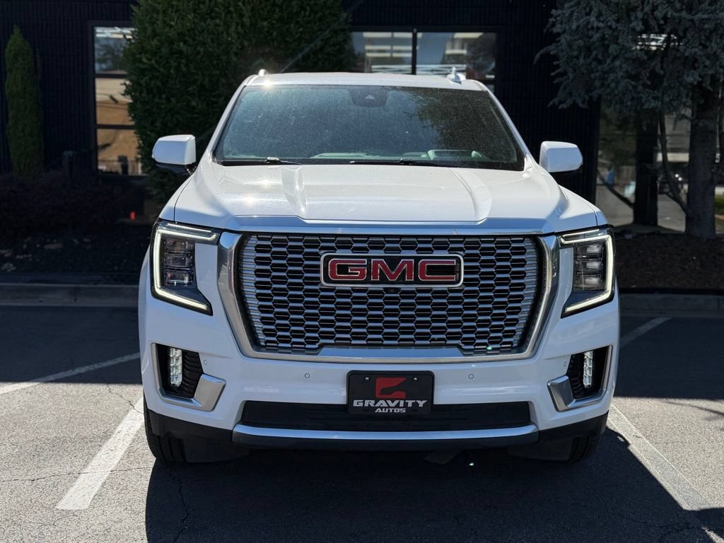 Used 2023 GMC Yukon Denali AWD/4WD image 3