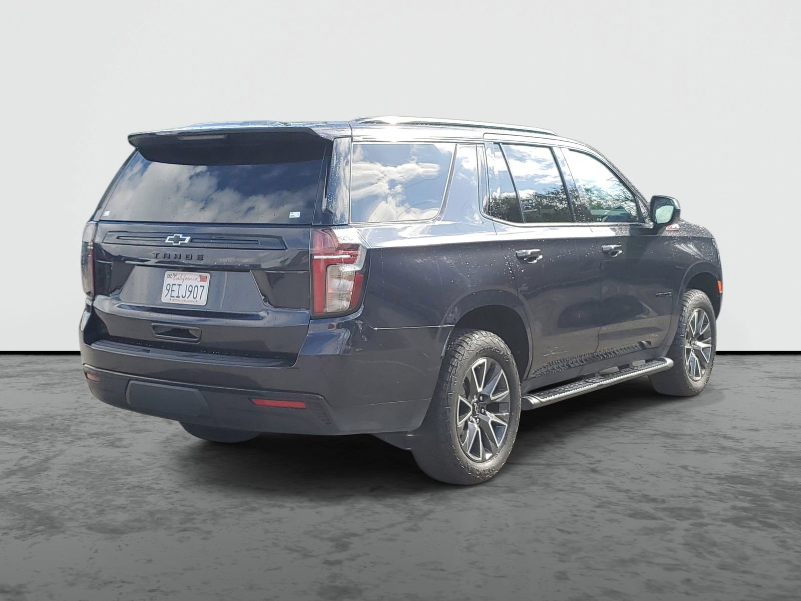 Used 2023 Chevrolet Tahoe Z71 image 4