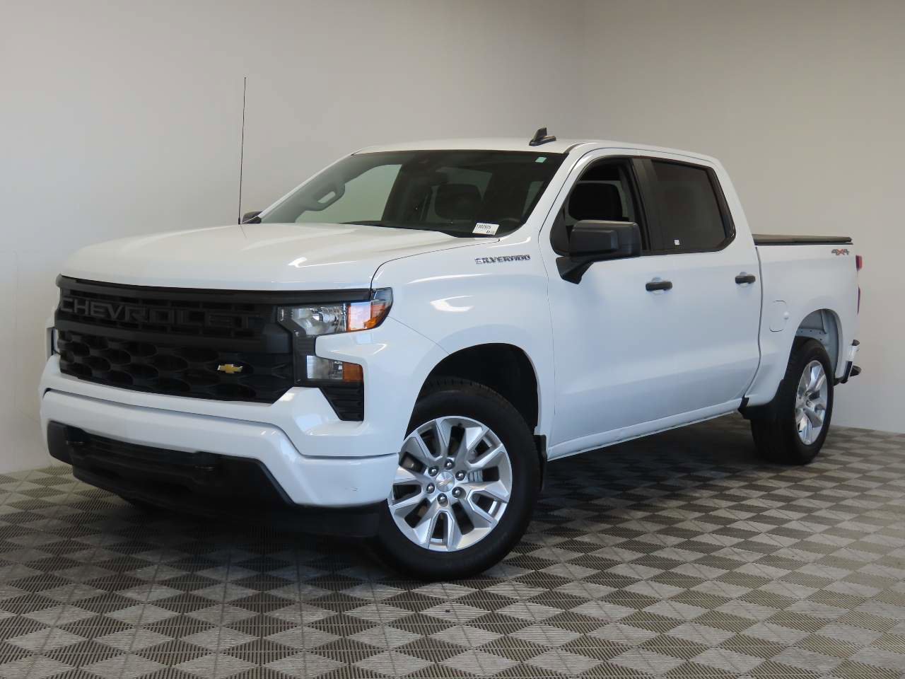 Used 2024 Chevrolet Silverado 1500 Custom