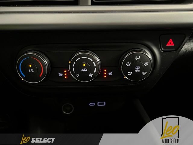 Used 2024 Chevrolet Trax LS w/ LS Convenience Package FWD image 16