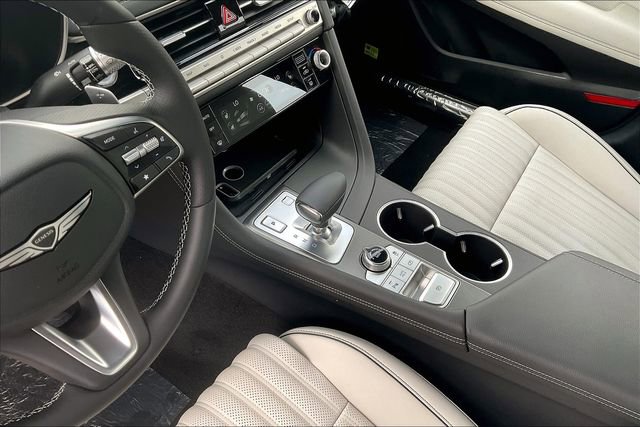 New 2025 Genesis G70 3.3T Advanced image 8