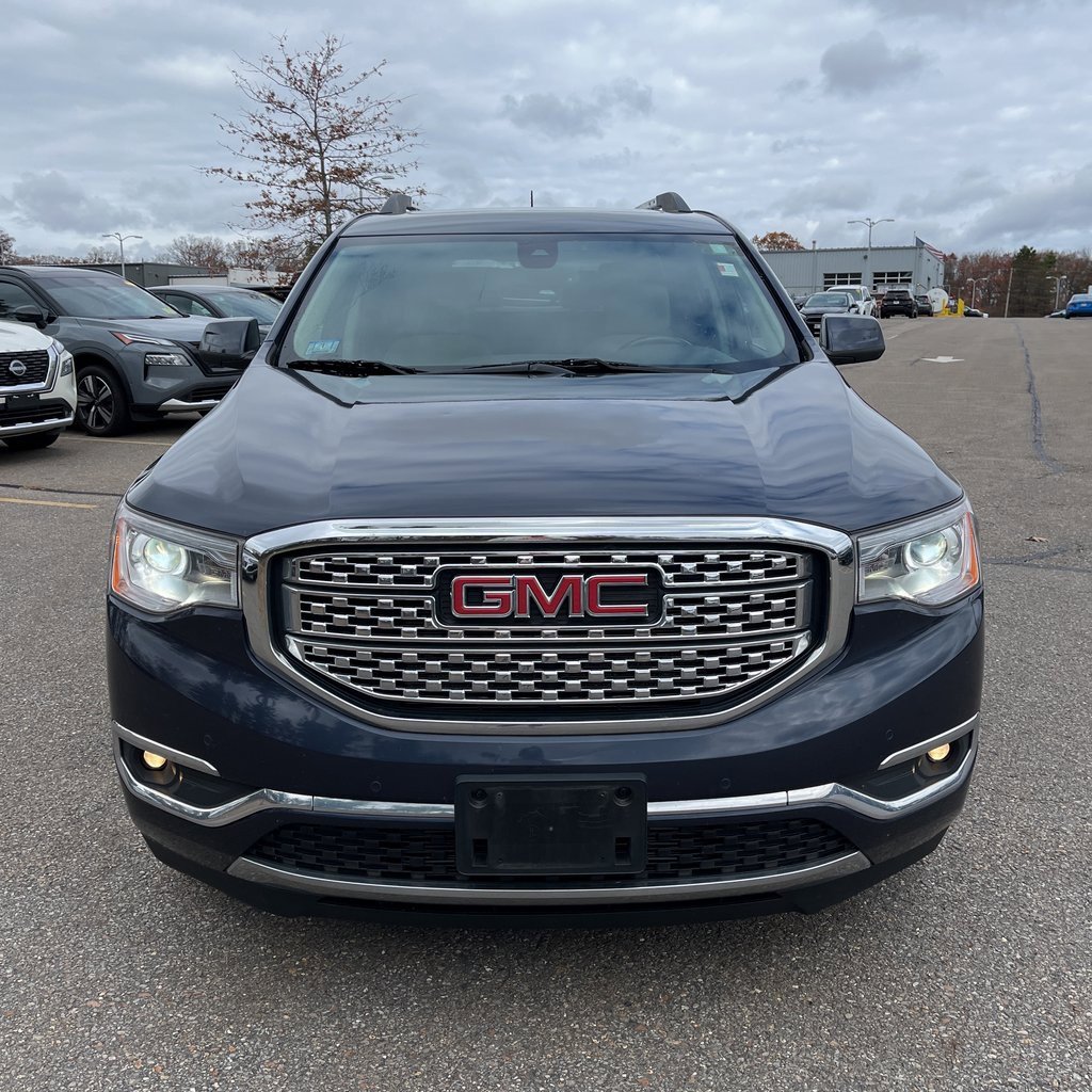Used 2018 GMC Acadia Denali image 7
