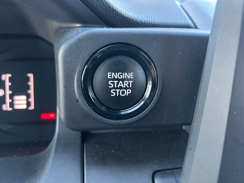 Certified 2024 Toyota Tacoma SR image 28