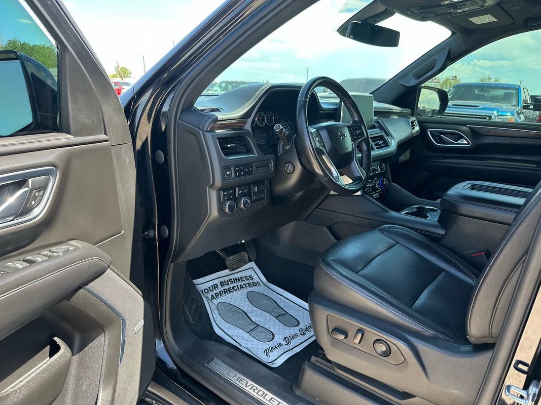 Used 2021 Chevrolet Tahoe Z71 w/ Z71 Signature Package AWD/4WD image 35