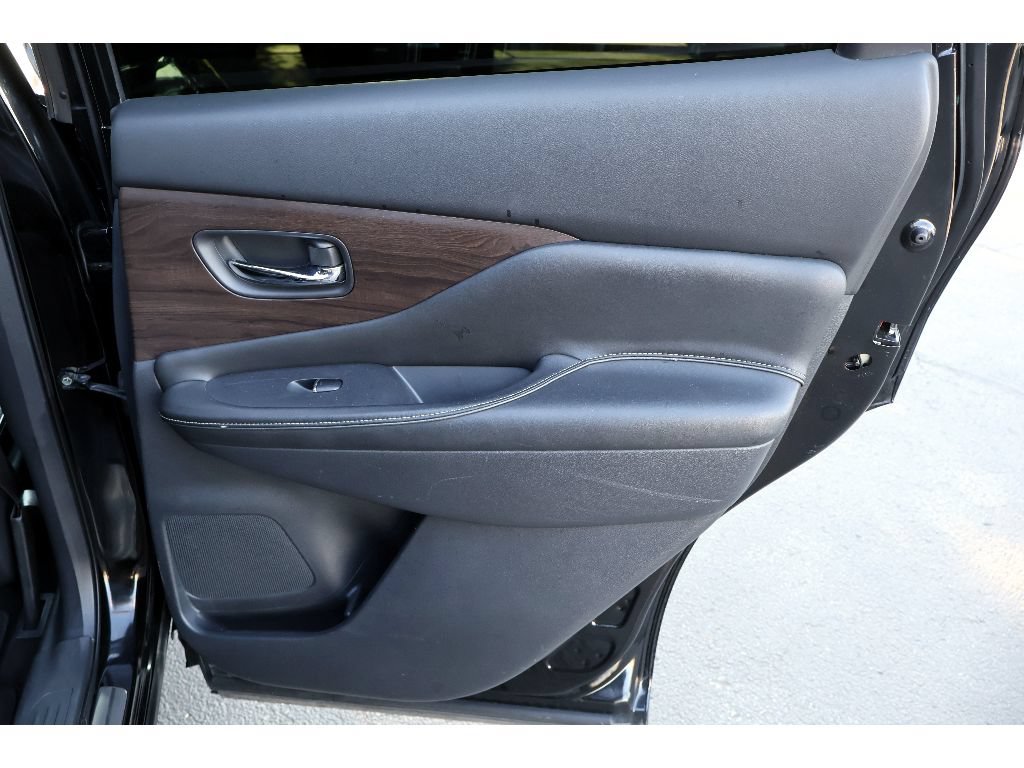 Used 2019 Nissan Murano Platinum FWD image 20