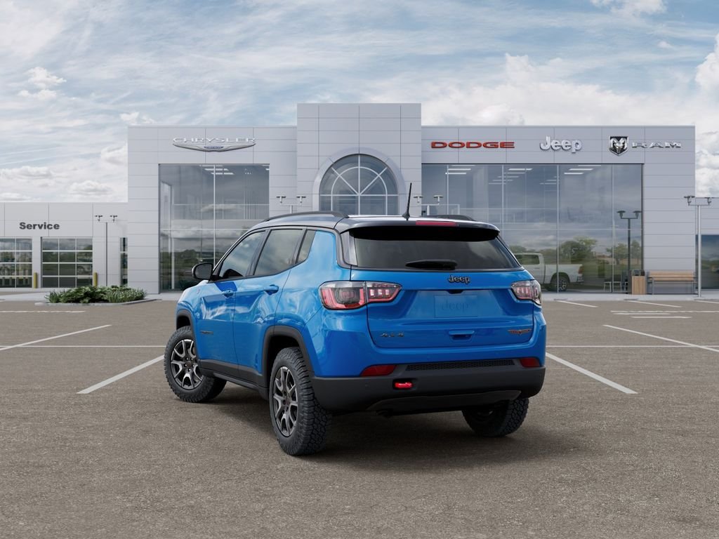 New 2026 Jeep Compass Trailhawk w/ Sun, Sound & Navigation Group AWD/4WD image 3