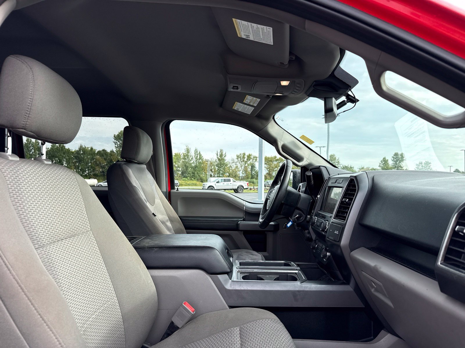 Used 2019 Ford F150 XLT w/ Equipment Group 302A Luxury AWD/4WD image 15