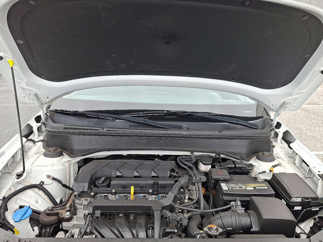 Used 2022 Hyundai Venue SEL image 26