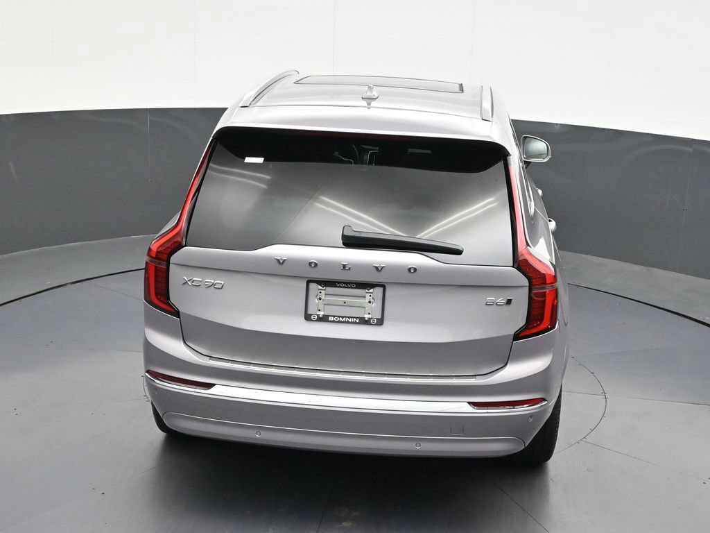 New 2026 Volvo XC90 B6 Plus w/ Protection Package Premier AWD/4WD image 26