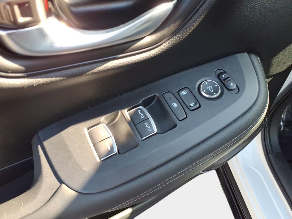 Used 2023 Honda HR-V EX-L image 21