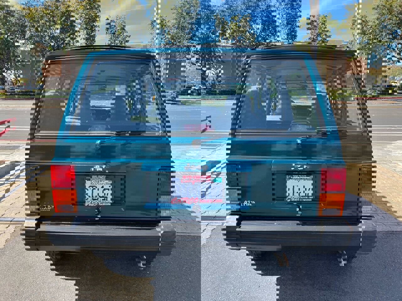 Used 1996 Jeep Cherokee 4WD 4-Door image 9