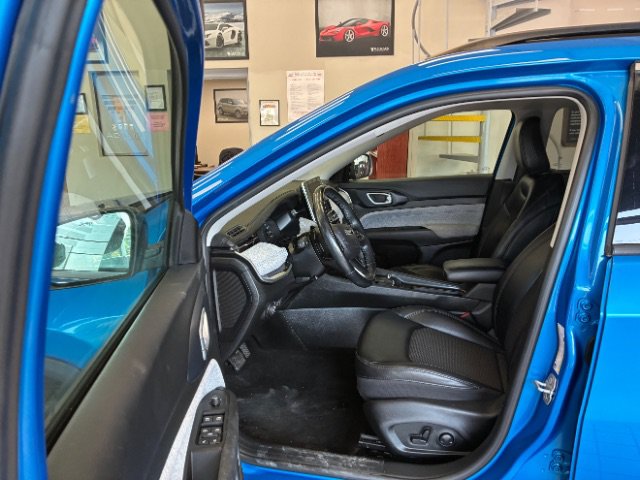 Used 2022 Jeep Compass Latitude w/ Convenience Group AWD/4WD image 16