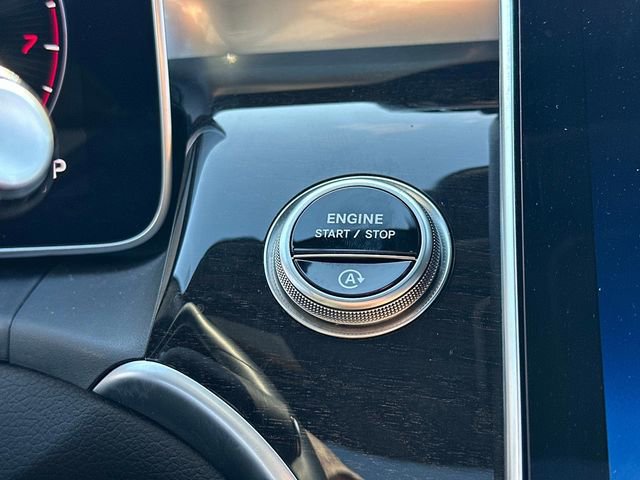 Certified 2025 Mercedes-Benz GLC 300 4MATIC image 27